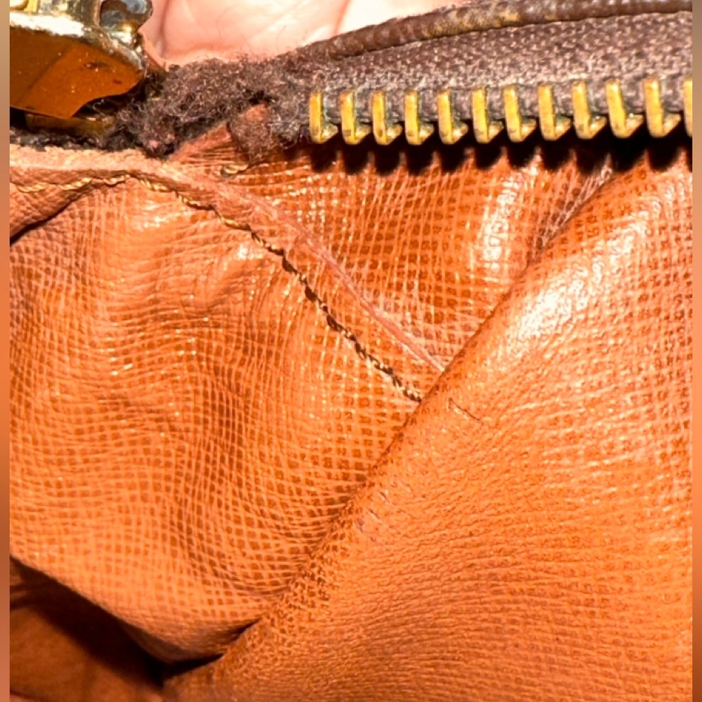 Louis Vuitton Brown Monogram Messenger Bag - Picture 12 of 17